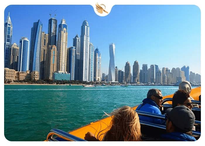 تفریح هیجان انگیز قایق سواری بر روی آب های دبی