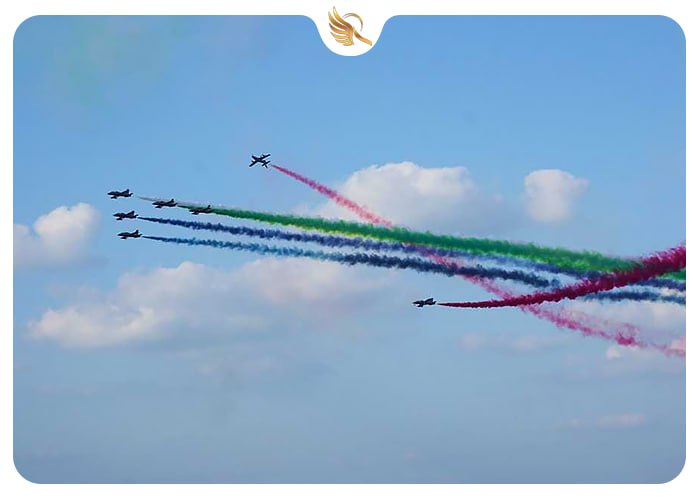 نمایشگاه هوایی در آسمان دبی